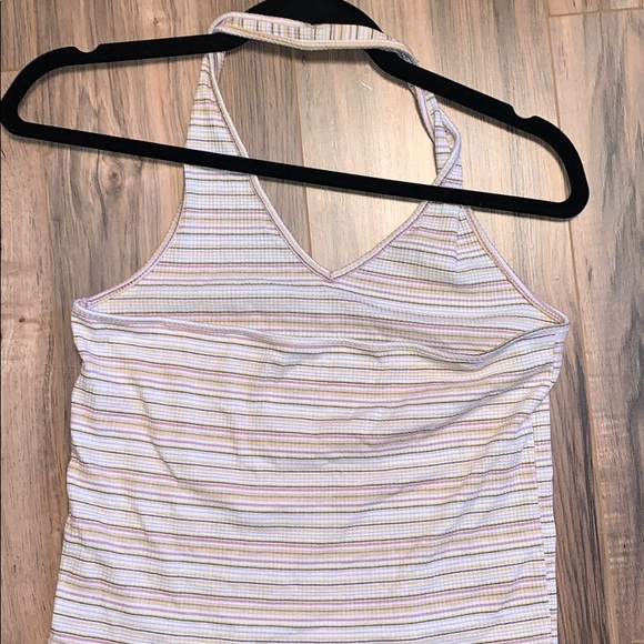 halter top - Picture 2 of 3